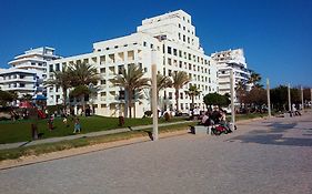Cartaia Apartamento Leste